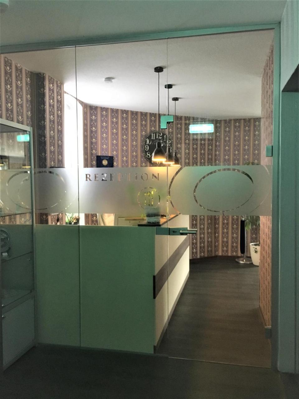 Pension Am Pollingpark Dessau-Rosslau Dış mekan fotoğraf